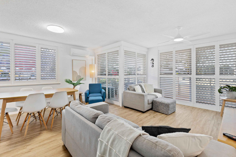 Others 4, Beachfront 3 Bedroom at Wyuna Apartments, Gold Coast
