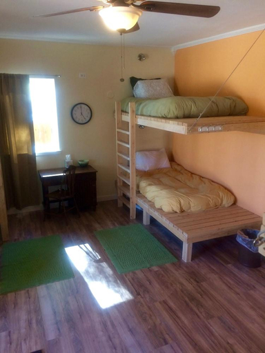 Bedroom 2, Mancos Inn, Montezuma