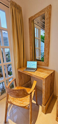 Others 3, Central Canggu Guesthouse, Badung