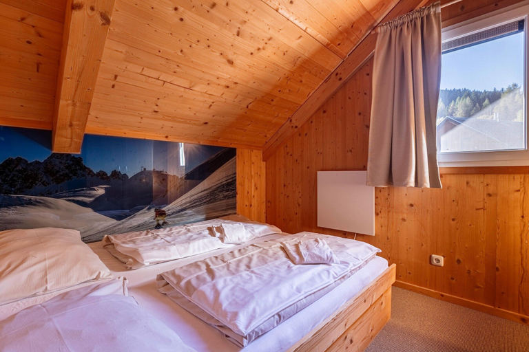 Bedroom 2, Snug Chalet With Infrared Sauna, Murau