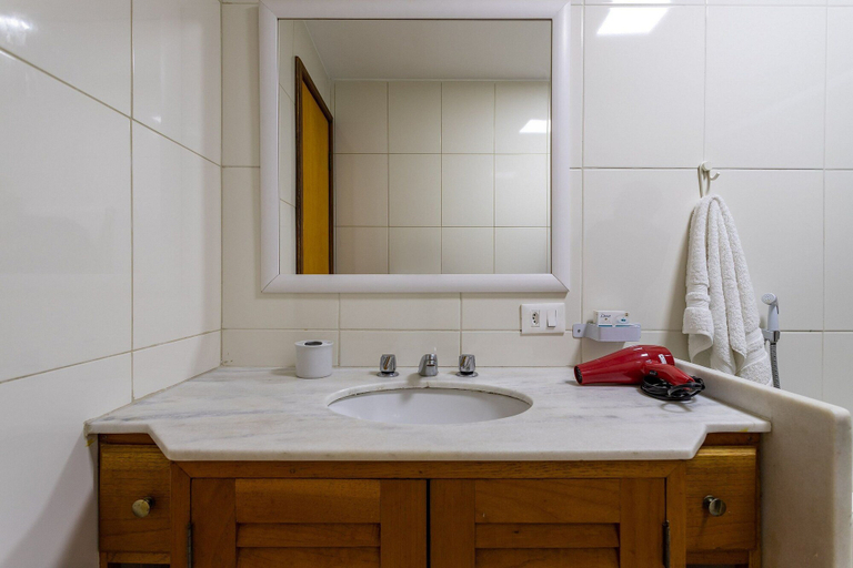 Bathroom 4, (1306) Apartamento 2 Suítes e Vista para o Cristo, Rio de Janeiro