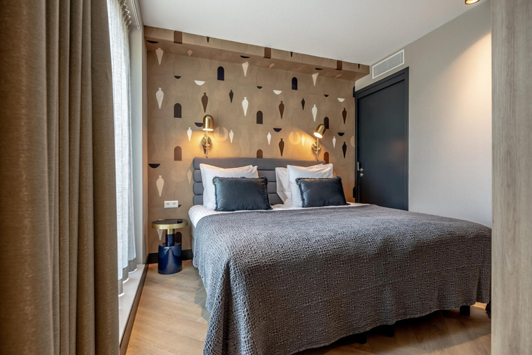 Room 4, Stylish Delft Apartment, Delft