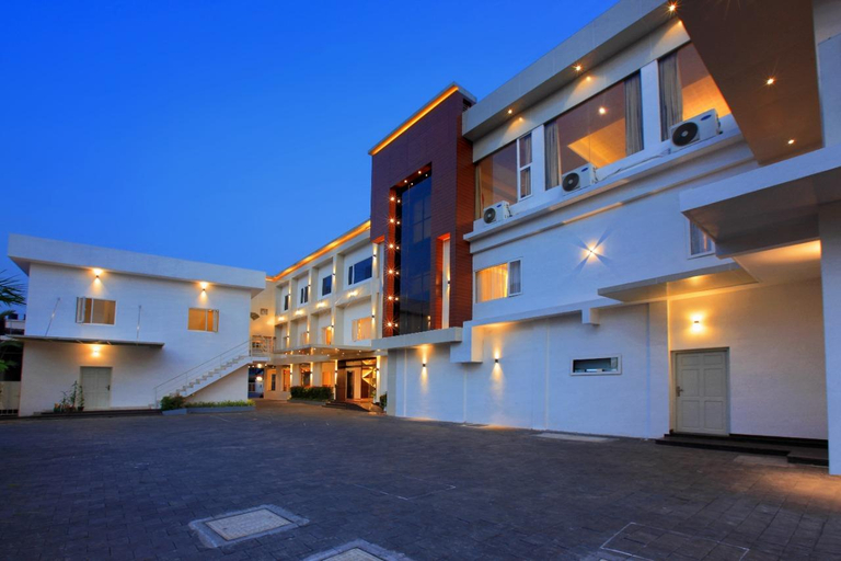 Exterior & Views, RAAS RESIDENCY, Ernakulam