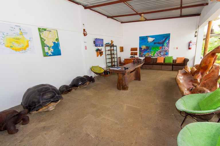 Public Area, Hotel Twin Galapagos, Santa Cruz