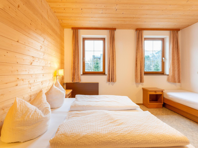 Bedroom 3, House in Fugen near Zillertal Ski Slopes, Schwaz