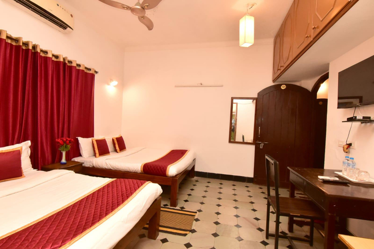 Bedroom 2, Villa Marinaa, Puducherry