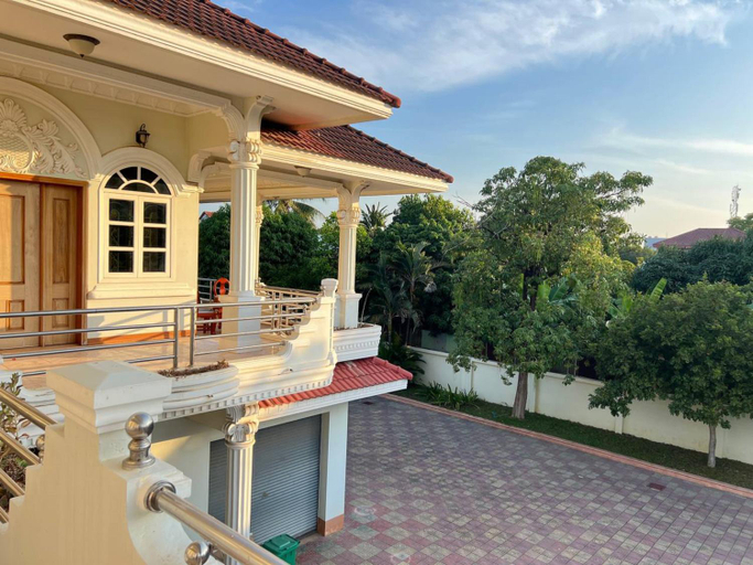 Exterior & Views 2, Lotus Blanc Homestay Villa, Svay Pao