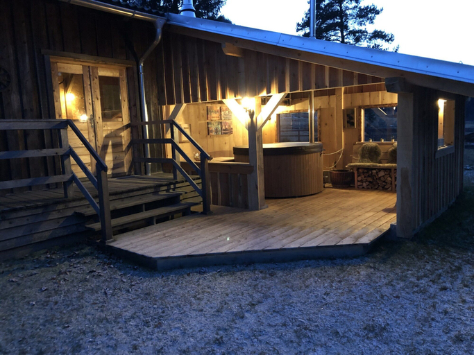 Garden 2, Dreamy Apartment With Private Pool, Feldkirchen