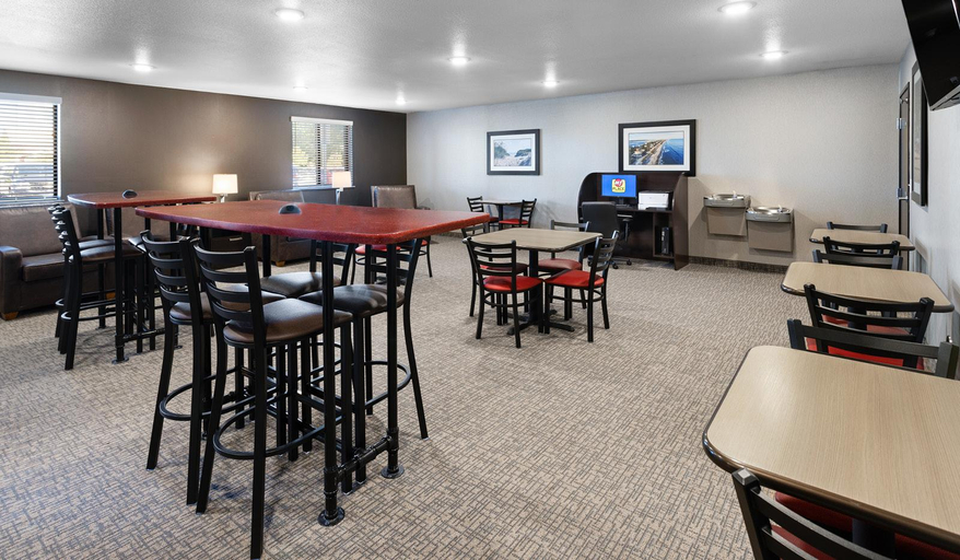 Food & Drinks 5, Executive Residency by Best Western Medford, Jackson