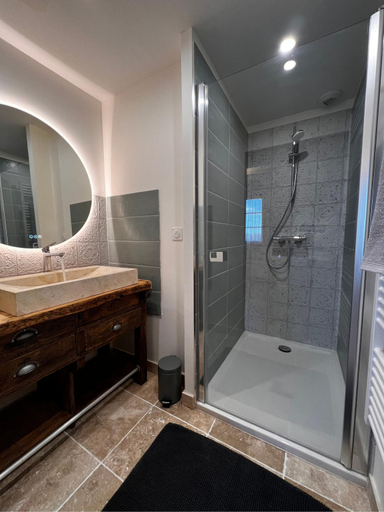 Bathroom, La Petite Gendronniere, Loir-et-Cher