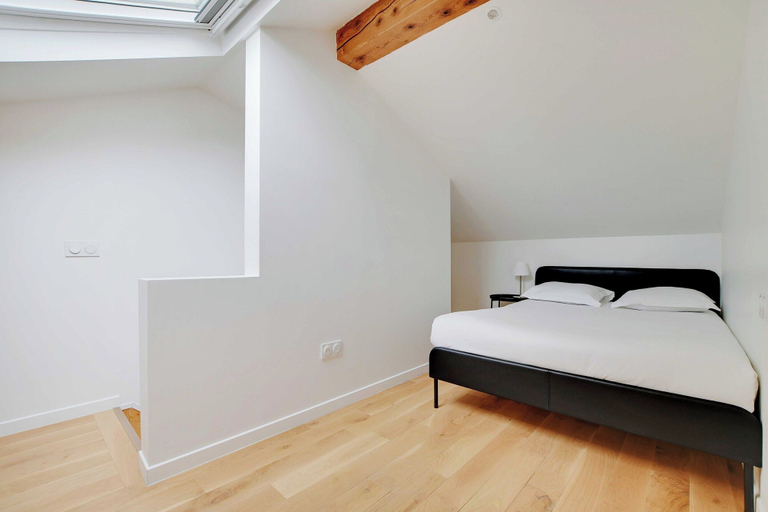 Room 3, Charming Duplex - 1br-4p- Nanterre, Hauts-de-Seine