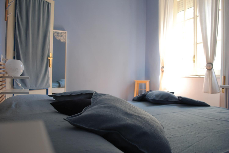 Others 3, Stazione22 B&B, Pisa