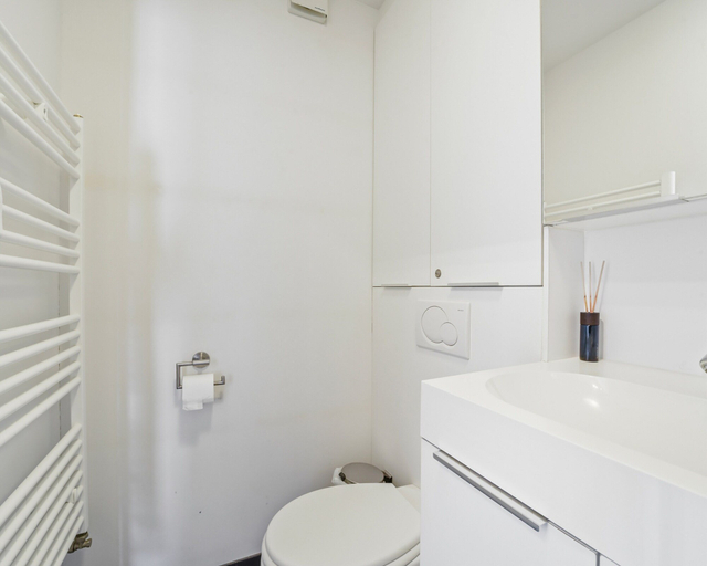 Bathroom 4, Spacious Studio With sea View, West-Vlaanderen