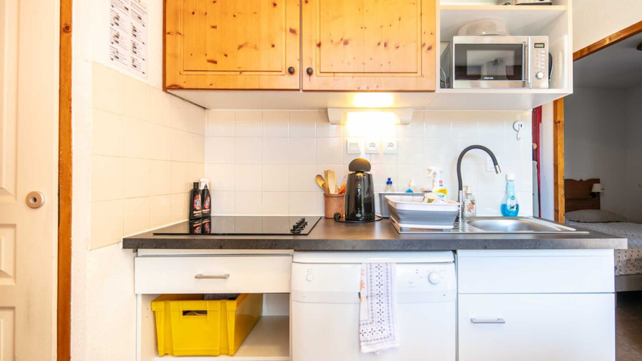 Private kitchen 5, Sunny Stay Near the Slopes, Isère