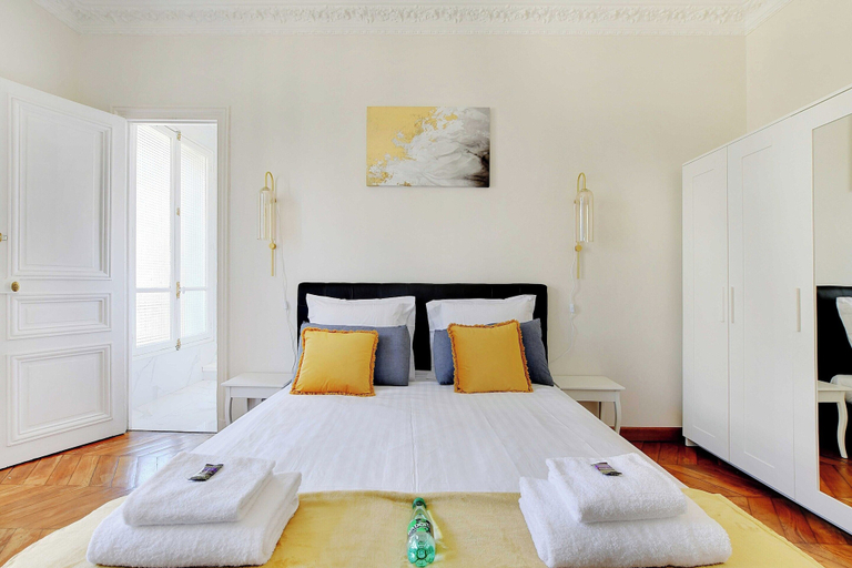 Room 2, Modern Apartment - 2bd/4p - Louvre/marais, Paris