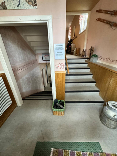 Others 5, Skolan - Boende Vindelalven, Sorsele
