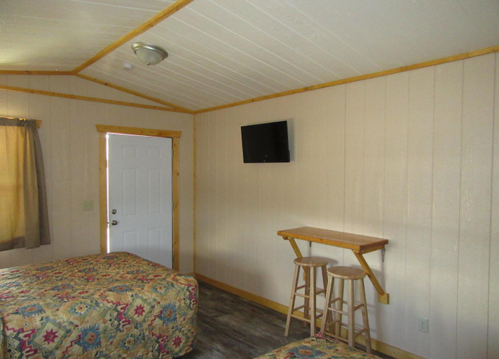 Bedroom, Big Bear Motel, Park