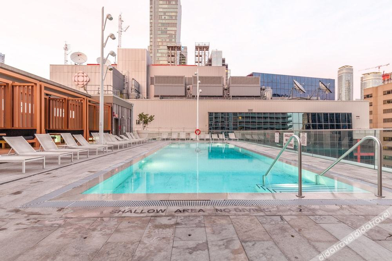 Sport & Beauty, Modern Downtown Apartments, Toronto