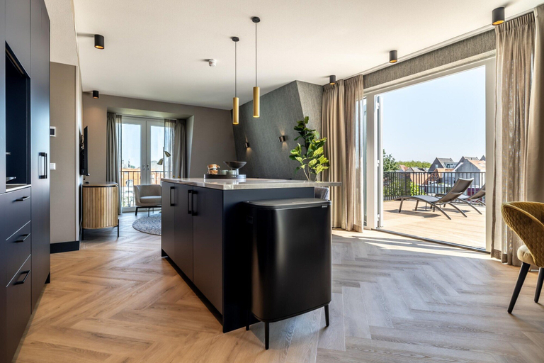 Private kitchen 2, Delft Escape With Rooftop and Wifi, Delft