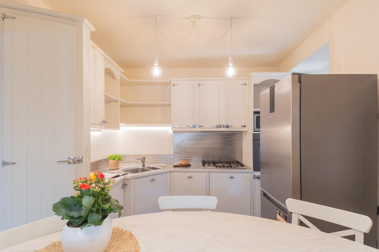 Others 4, Linda Apartments by Rent All Como, Como