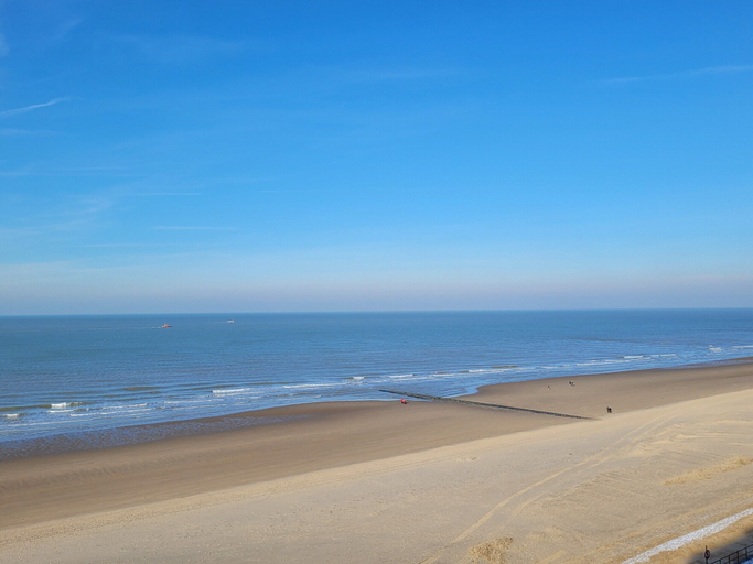 Beach 2, Apartment in Belgium With Stunning Sea View, West-Vlaanderen