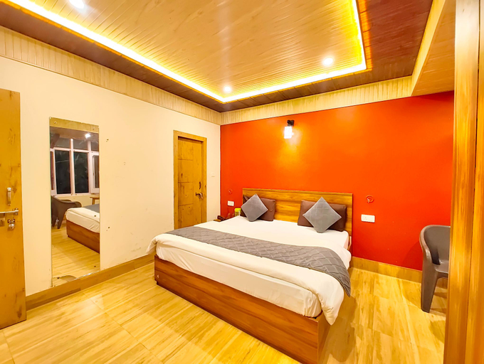 Bedroom 2, Goroomgo GP Lake View Mall Road Nainital – Near Naina Devi Temple, Nainital