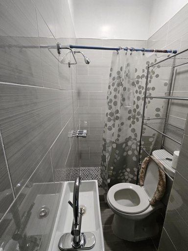 Bathroom, TKC Homes, Newark