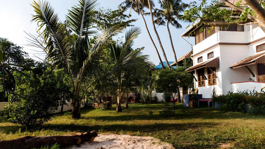 Others 3, The Riverhouse Panangad, Ernakulam