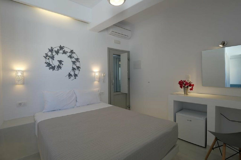 Bedroom 5, Nolis White Fira, South Aegean