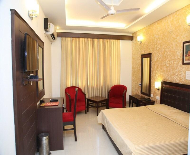Bedroom 2, Flamingo Tourist Resort, Hisar, Hisar