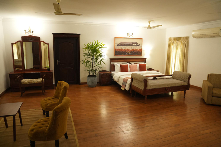 Bedroom 2, Observatory by Chakolas Pavilion, Ernakulam