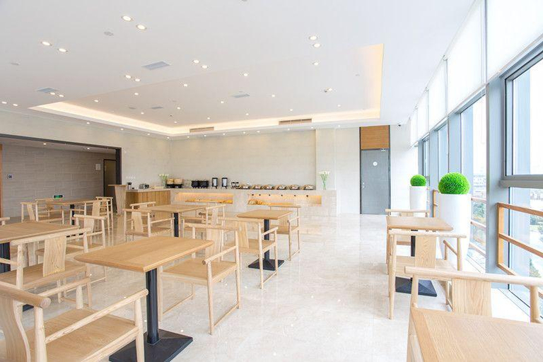 Food & Drinks 4, JI Hotel Shanghai Anting Metro Station, Shanghai