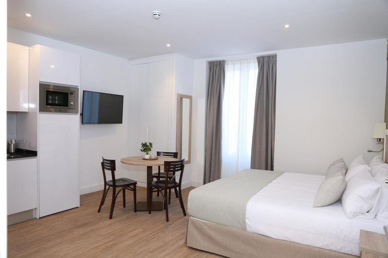 Bedroom 2, New Point Opera, Madrid
