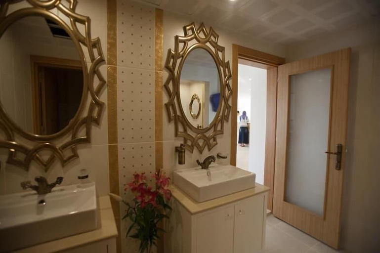 Bathroom 3, Hotel Aysima, Kaş