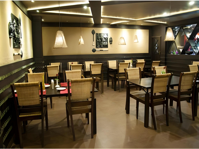 Food & Drinks 2, Hotel Blue Chip, Ernakulam