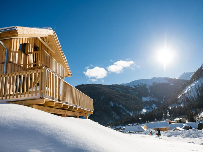 Exterior 4, Luxury Retreat With Relaxing Bubble Bath, Murtal