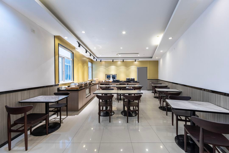 Food & Drinks 5, Hanting Hotel Shanghai Hongqiao Airport Beidi Road, Shanghai