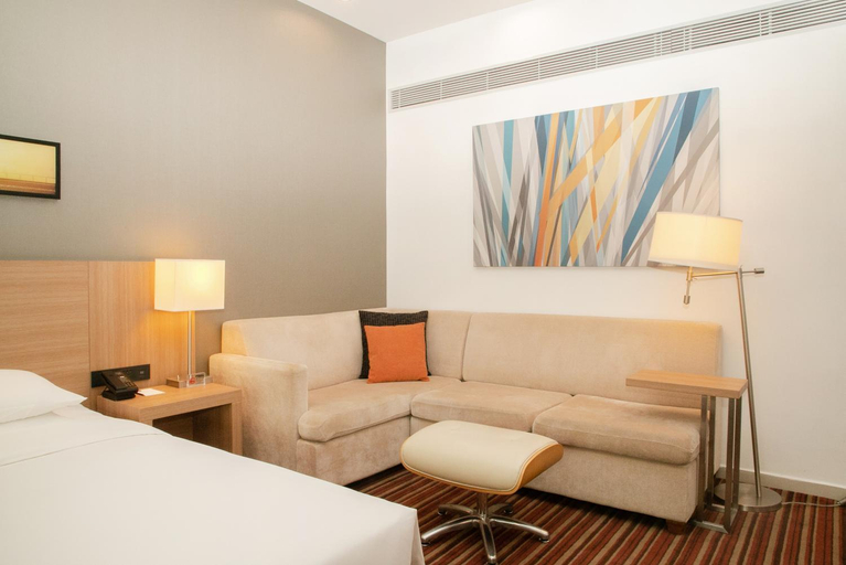 Bedroom 3, Hyatt Place Shenzhen Airport, Shenzhen