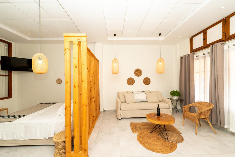 Others 2, Aegina Town Cozy Escape, Attica