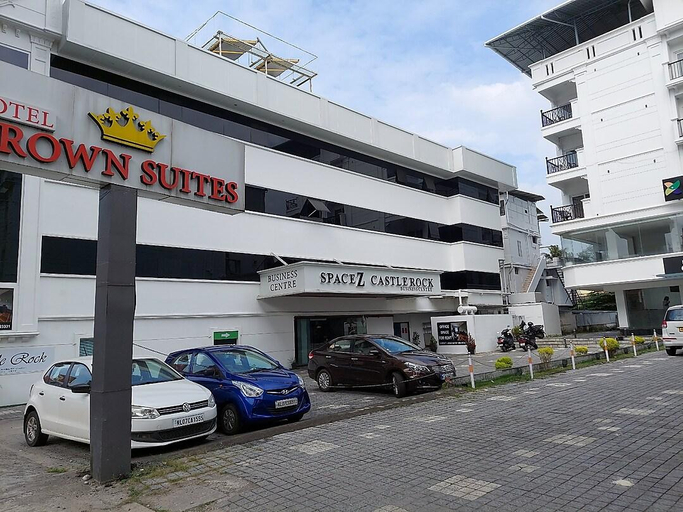 Exterior & Views 1, Hotel Crown Suites, Ernakulam