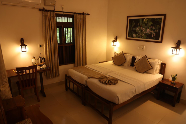 Bedroom 3, Vanilla County Heritage Plantation Bungalow, Kottayam