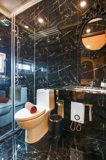 Bathroom 4, A Villa Hua Hin Hotel, Hua Hin