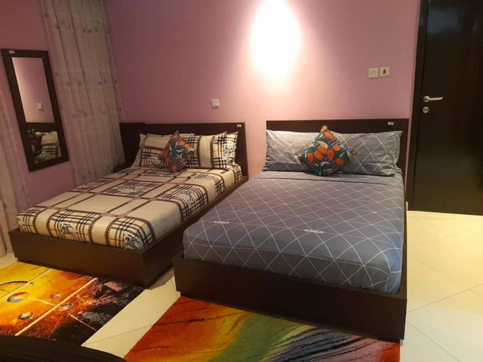 Others 5, Jaria Apartments, Accra