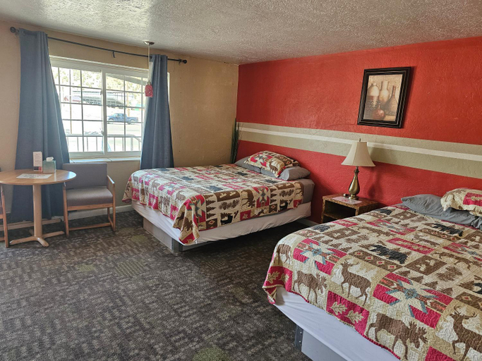 Bedroom 4, Two Rivers Inn, Hot Springs