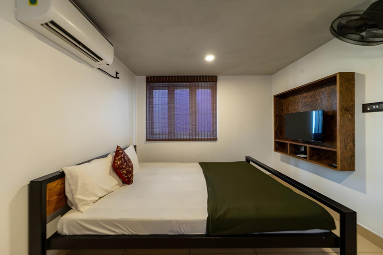 Bedroom 3, Mermaid Farm House, Viluppuram