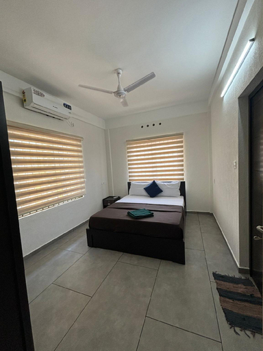 Others 4, Full Moon Residency , Ernakulam