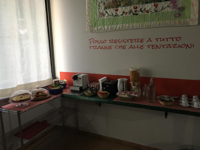 Others 5, Il Trattore, Torino
