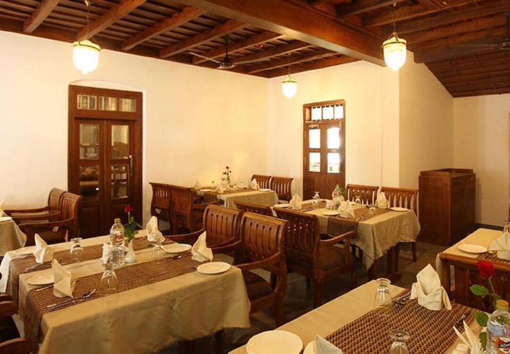 Food & Drinks, Golden palace, Ernakulam