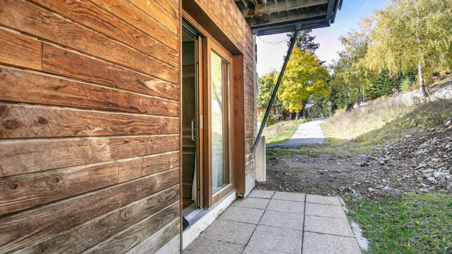 Exterior 5, Ski Access in Chamrousse, Isère
