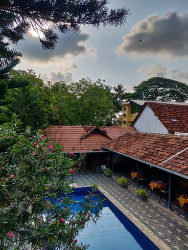 Sport & Beauty, Dutch Bungalow Fort Kochi, Ernakulam